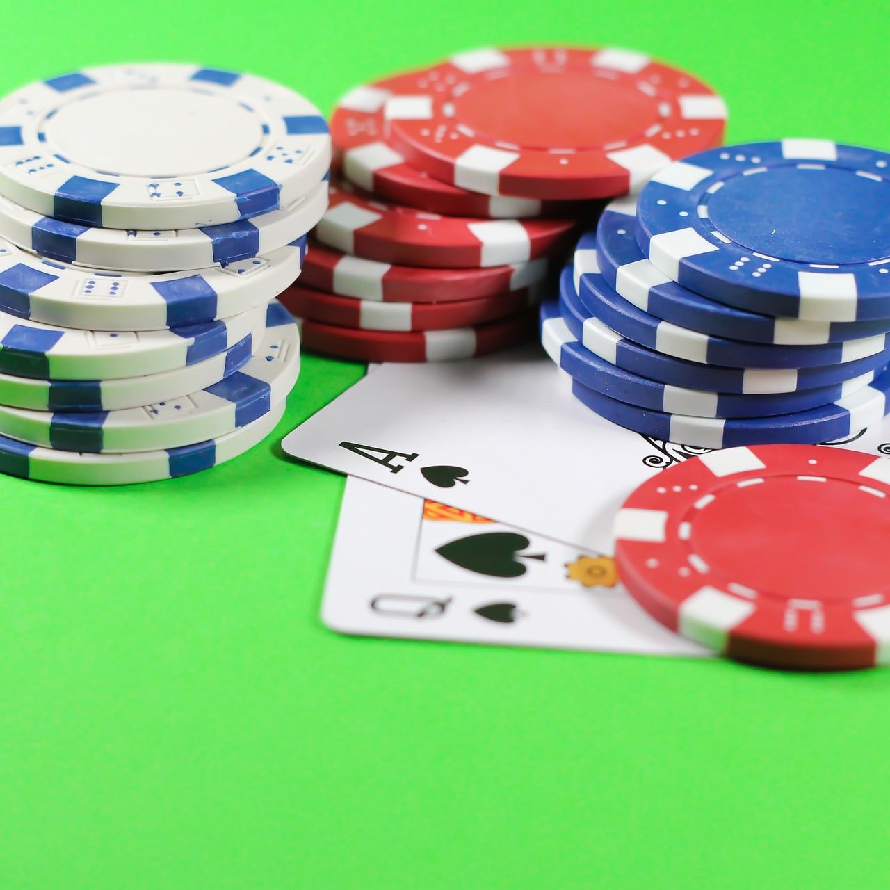 Antarmuka Multi-Bet geber88 menampilkan kombinasi taruhan olahraga dan kasino